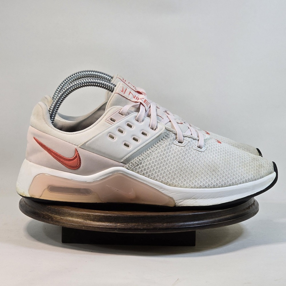 Nike Air Max Bella Trainer 4 Shoes Womens Size 8 Workout CW3398-104 Gym Sneakers